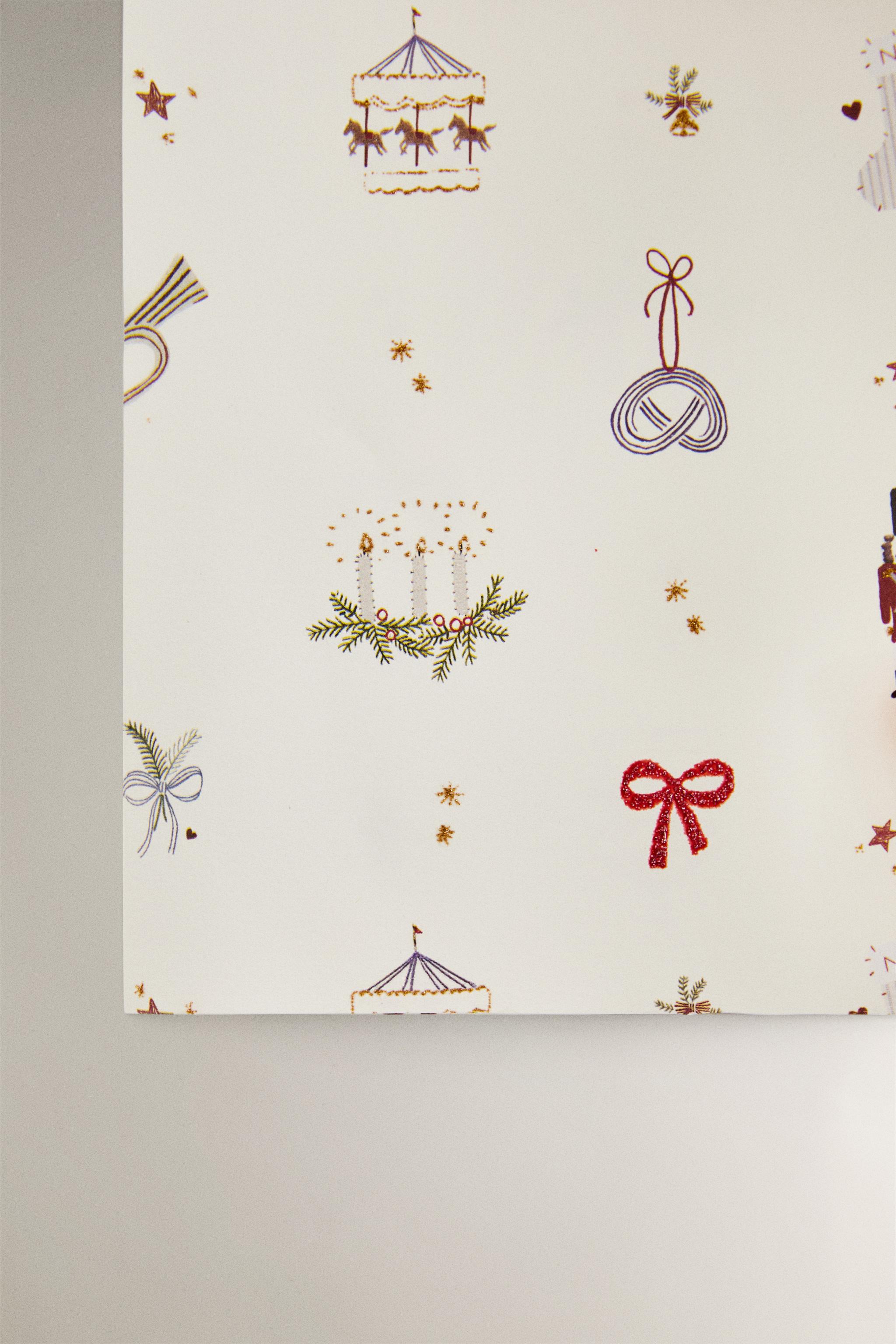 CHRISTMAS WRAPPING PAPER WITH DESIGNS CHRISTMAS